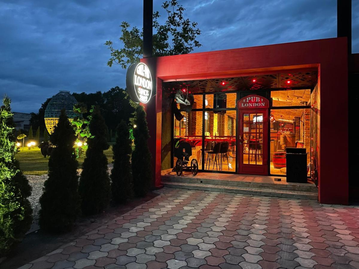 Кузня Міні-Готель Mateyevtsy Exterior foto